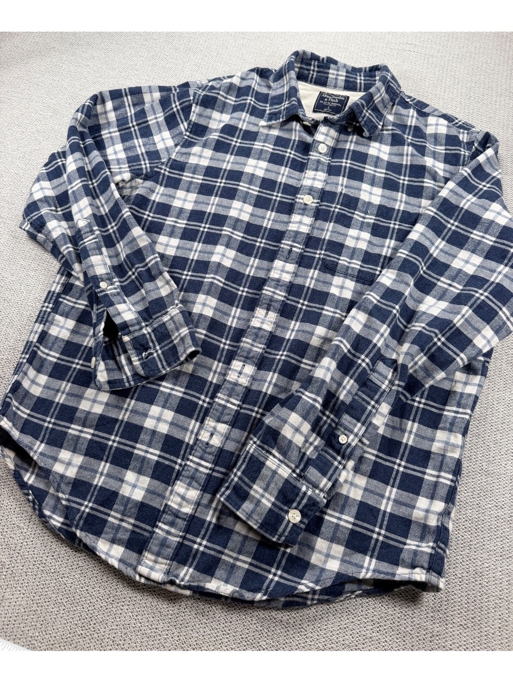 Abercrombie & Fitch Men's Blue and White Plaid Flannel Shirt Large